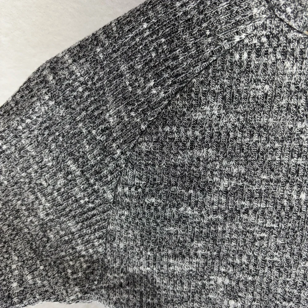 Gymshark Charcoal‎ Knit Crop Top - Picture 5 of 6